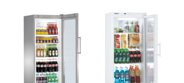 Холодильні шафи зі скляними дверима
